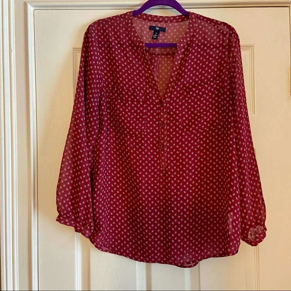 Flowy Gap top